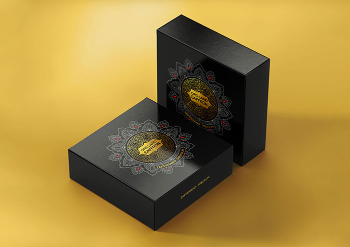 طراحی بسته بندی زعفران آوند استودیو